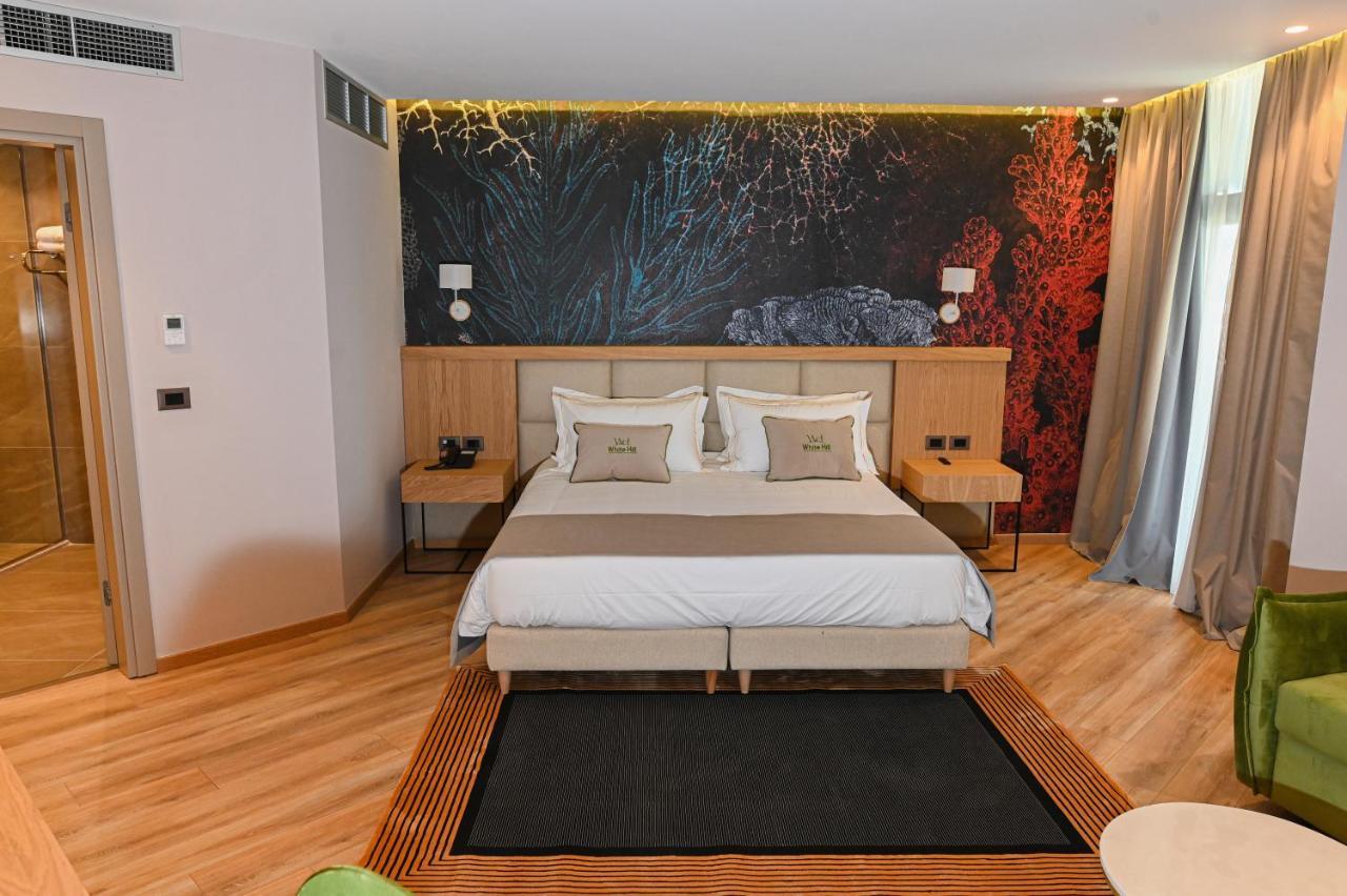 White Hill Hotel, & Conferences Durrës