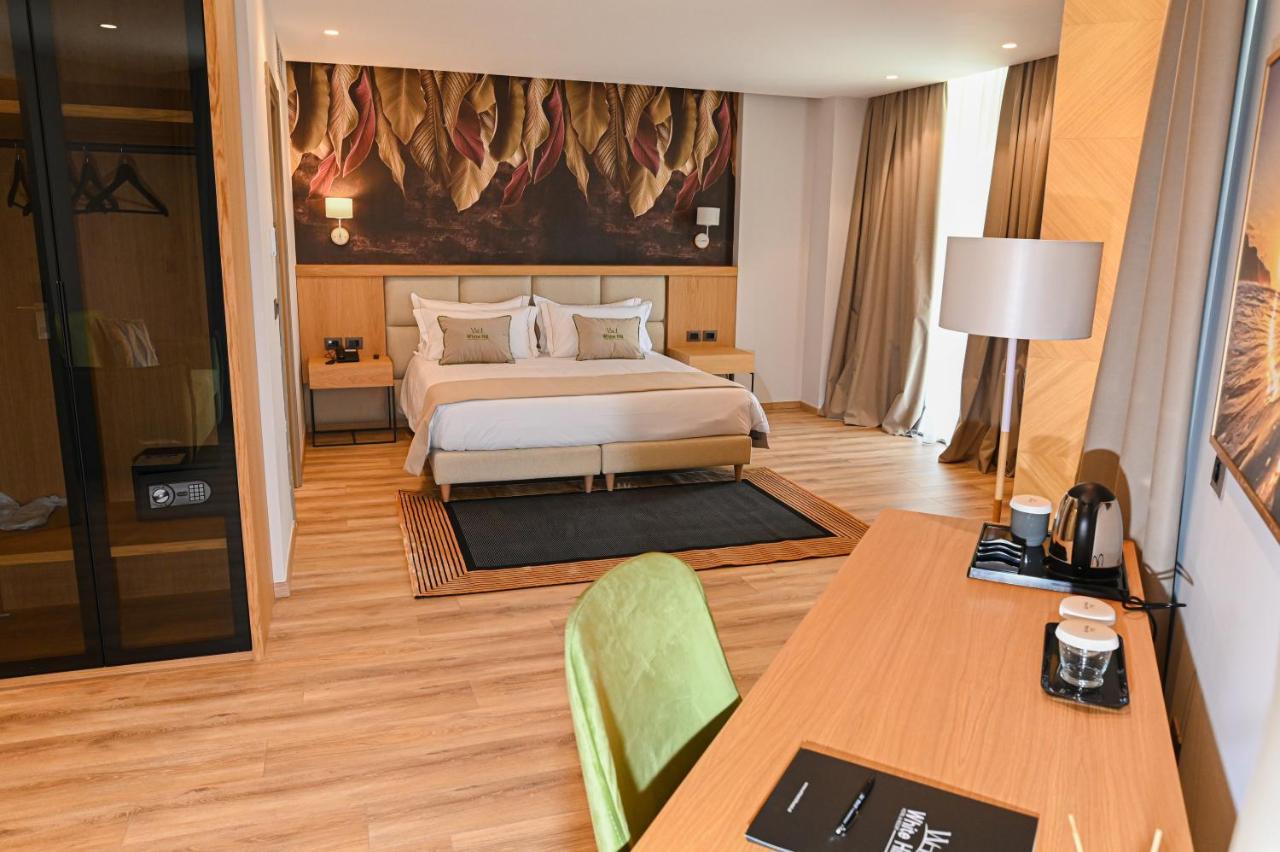 Hotel White Hill Hotel, & Conferences Durres