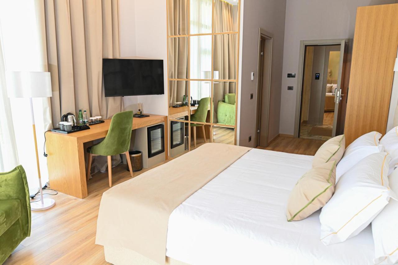 Hotel White Hill Hotel, & Conferences