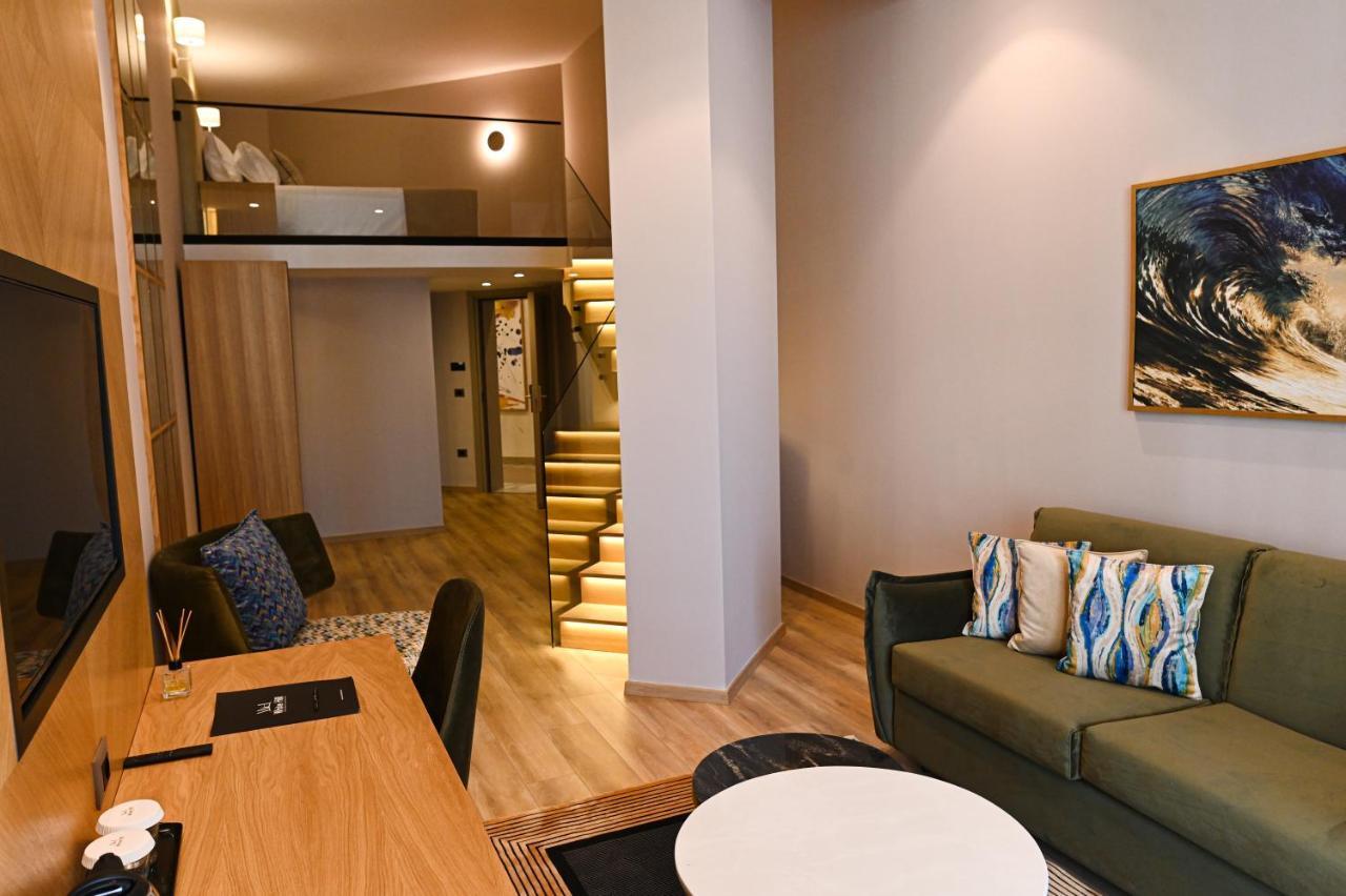 White Hill Hotel, & Conferences 4*