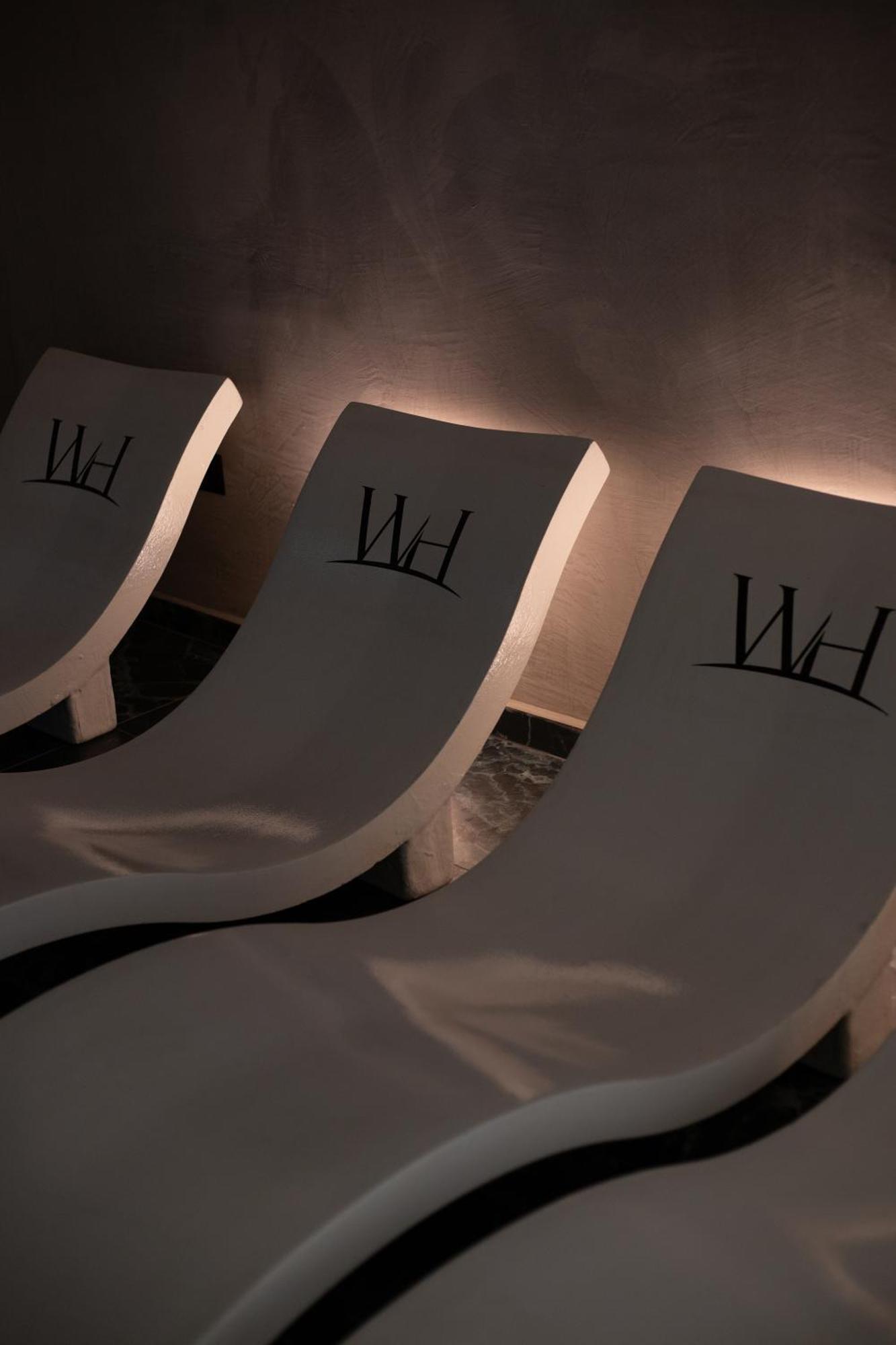 Hotel White Hill Hotel, & Conferences